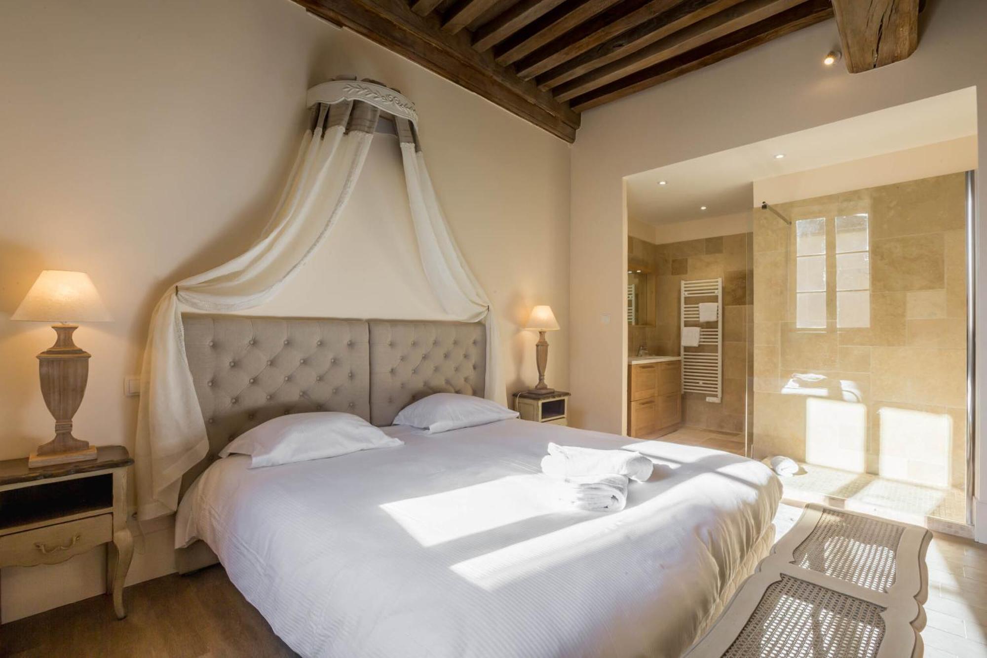Le Cara - 4 Appartements Calmes Et Chics Au Coeur De Beaune Beaune  Kamer foto