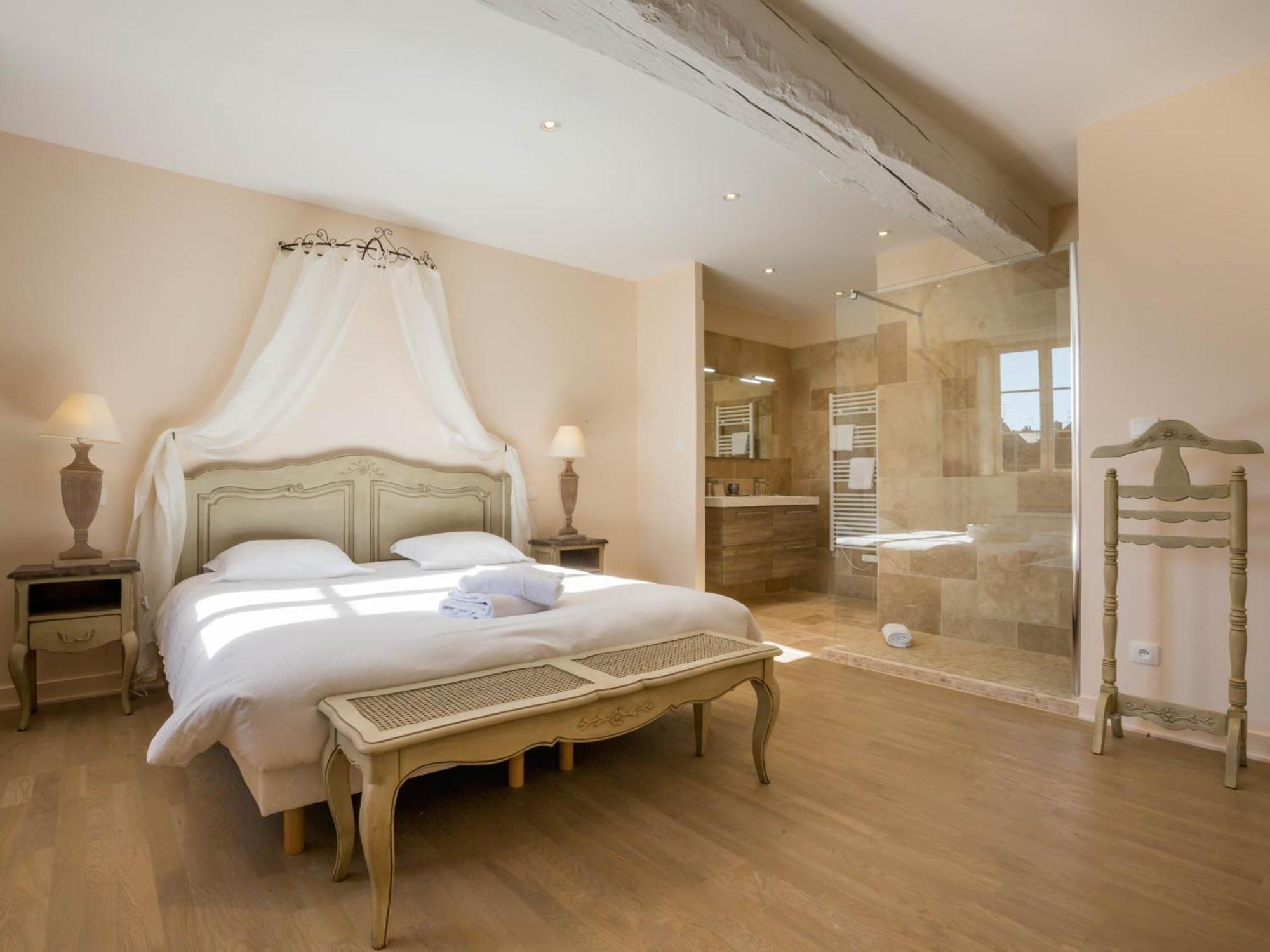 Le Cara - 4 Appartements Calmes Et Chics Au Coeur De Beaune Beaune  Kamer foto