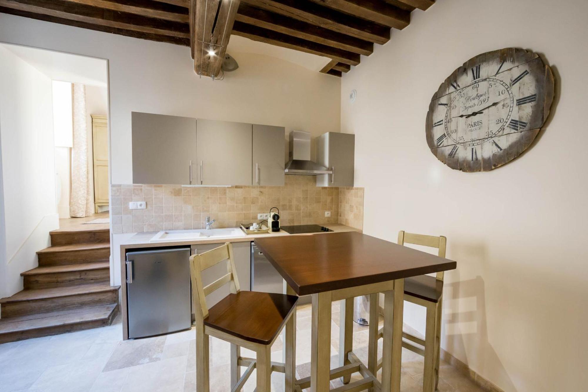 Le Cara - 4 Appartements Calmes Et Chics Au Coeur De Beaune Beaune  Kamer foto