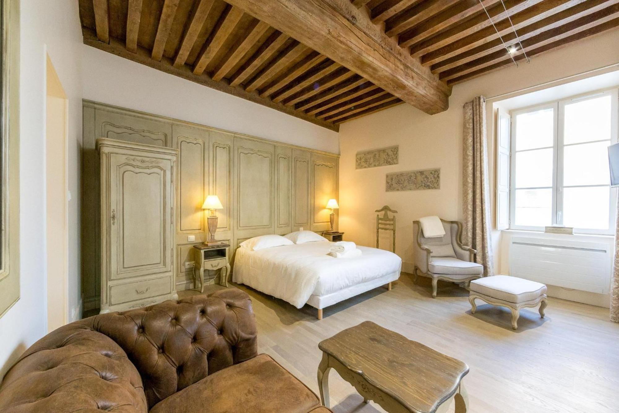 Le Cara - 4 Appartements Calmes Et Chics Au Coeur De Beaune Beaune  Kamer foto