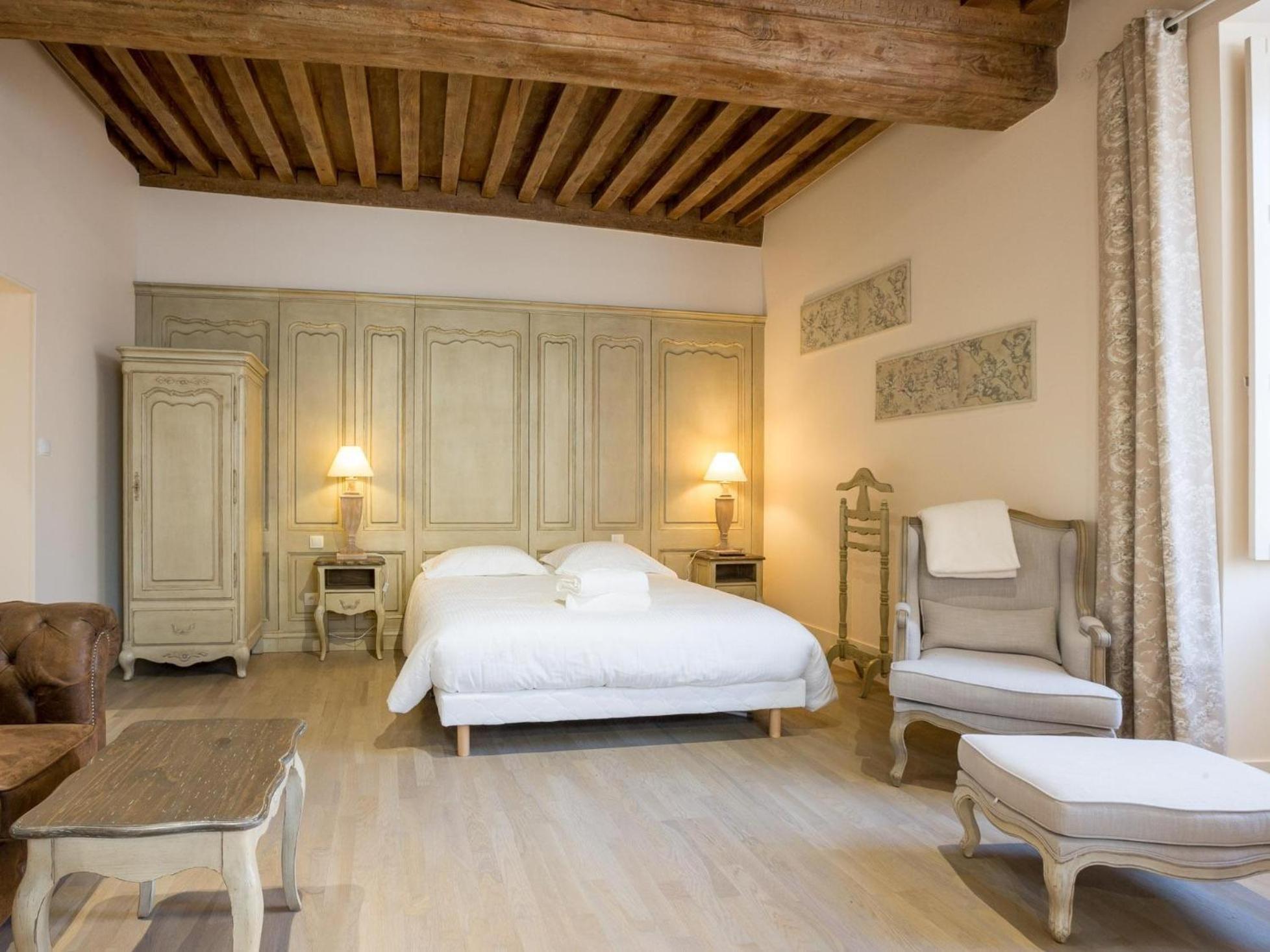 Le Cara - 4 Appartements Calmes Et Chics Au Coeur De Beaune Beaune  Kamer foto