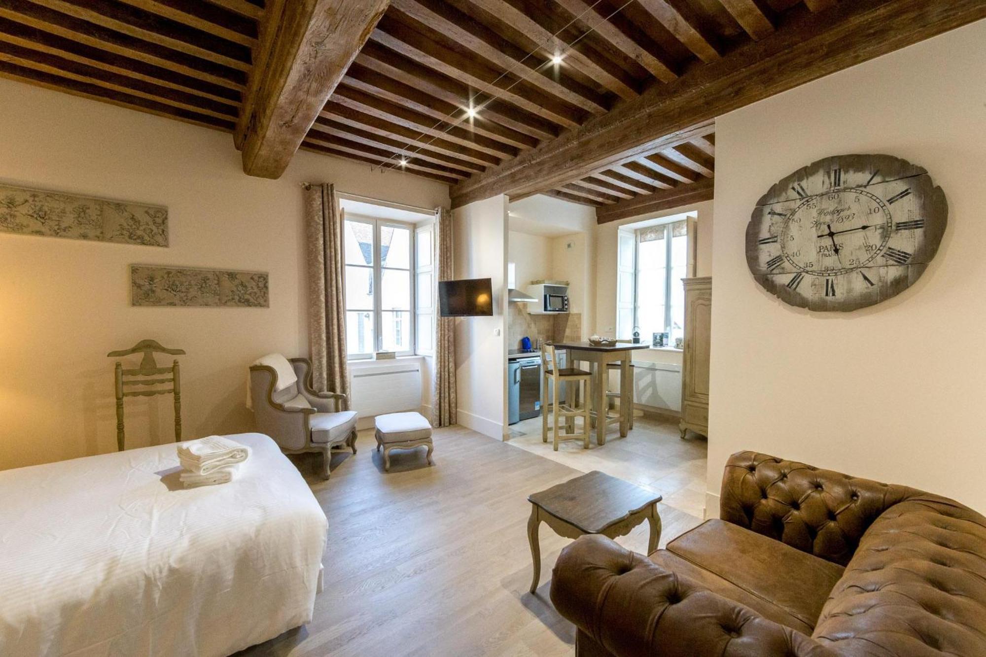 Le Cara - 4 Appartements Calmes Et Chics Au Coeur De Beaune Beaune  Kamer foto