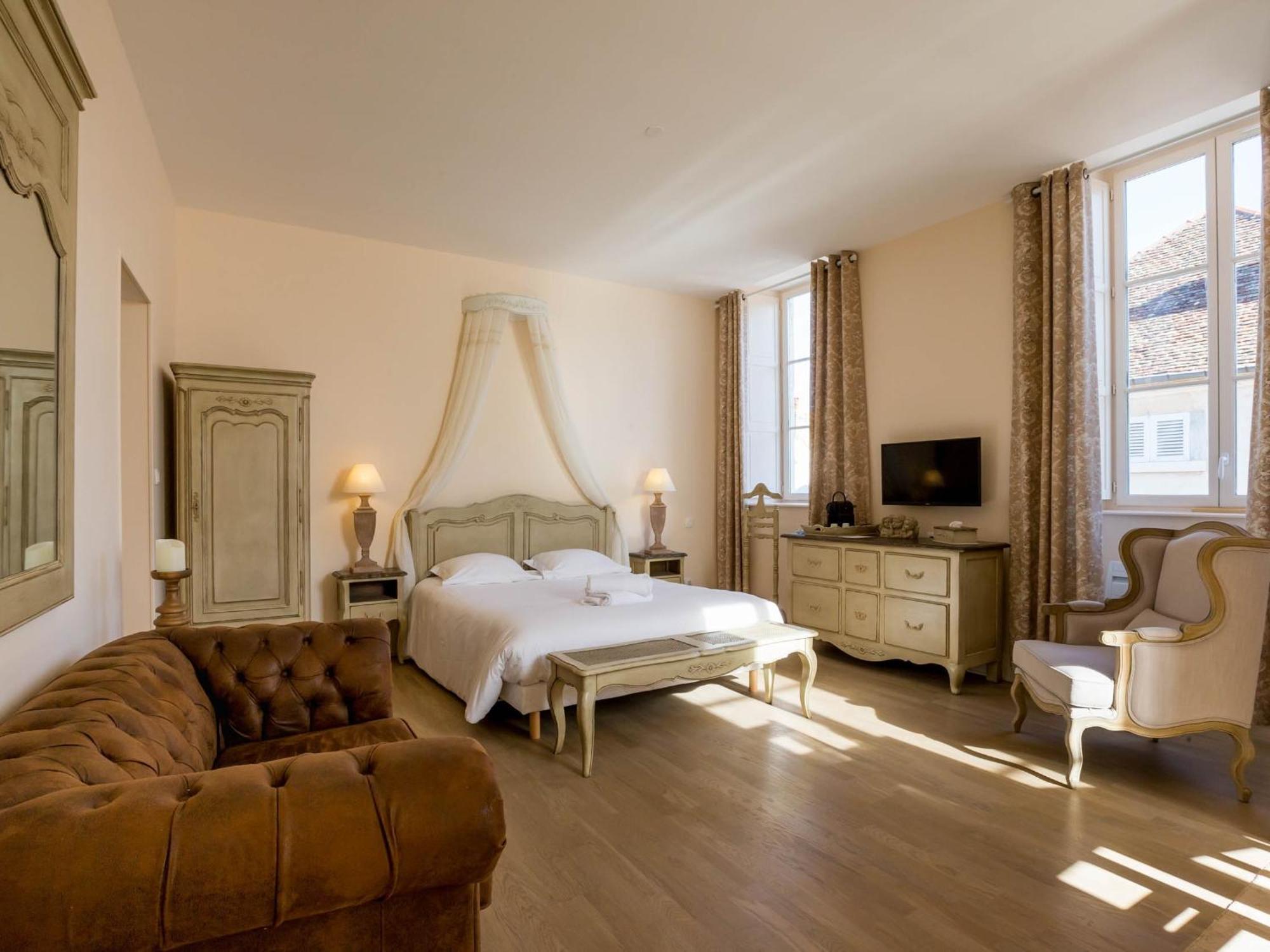 Le Cara - 4 Appartements Calmes Et Chics Au Coeur De Beaune Beaune  Kamer foto